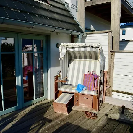 Strandhaus-fehmarn, Sonnendeck Apartment *